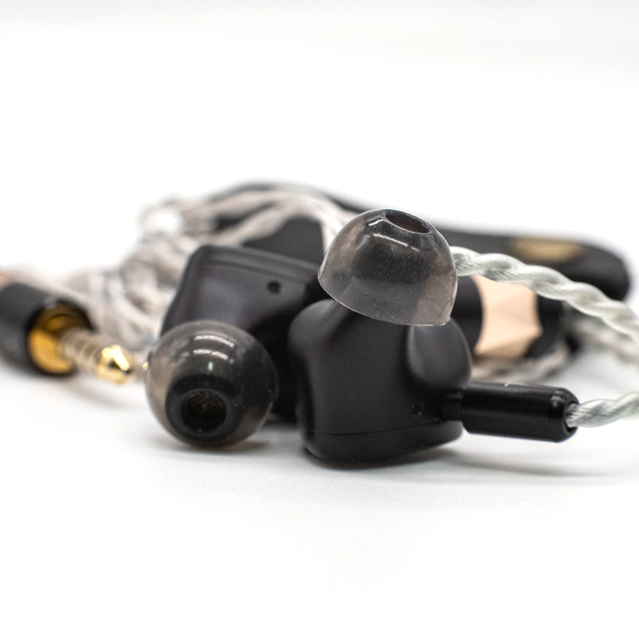ComforTone Semi-Transparent Black Silicone Eartips – Strauss & Wagner
